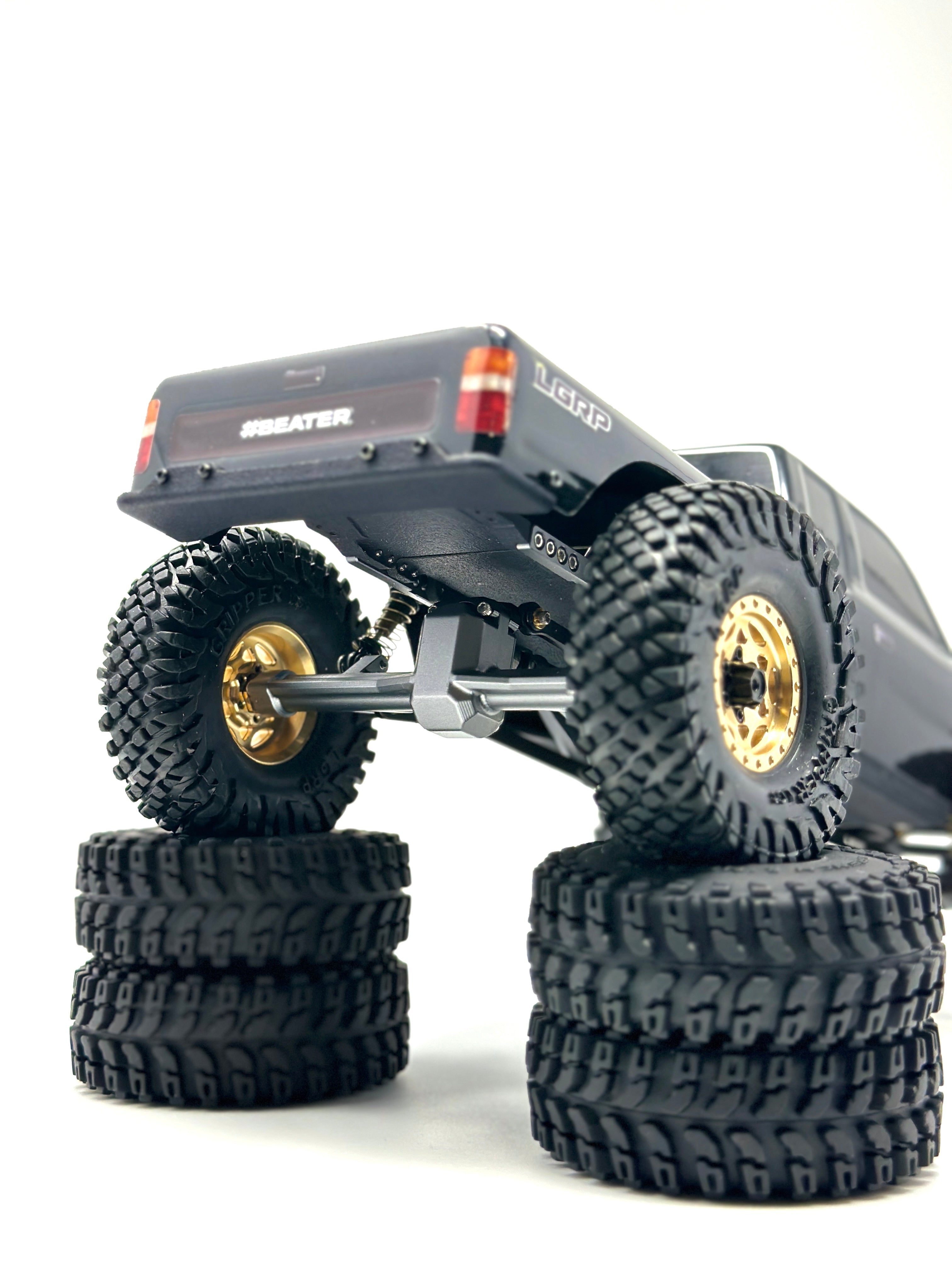 SUPER 8 AXLE SET (FRONT & REAR)