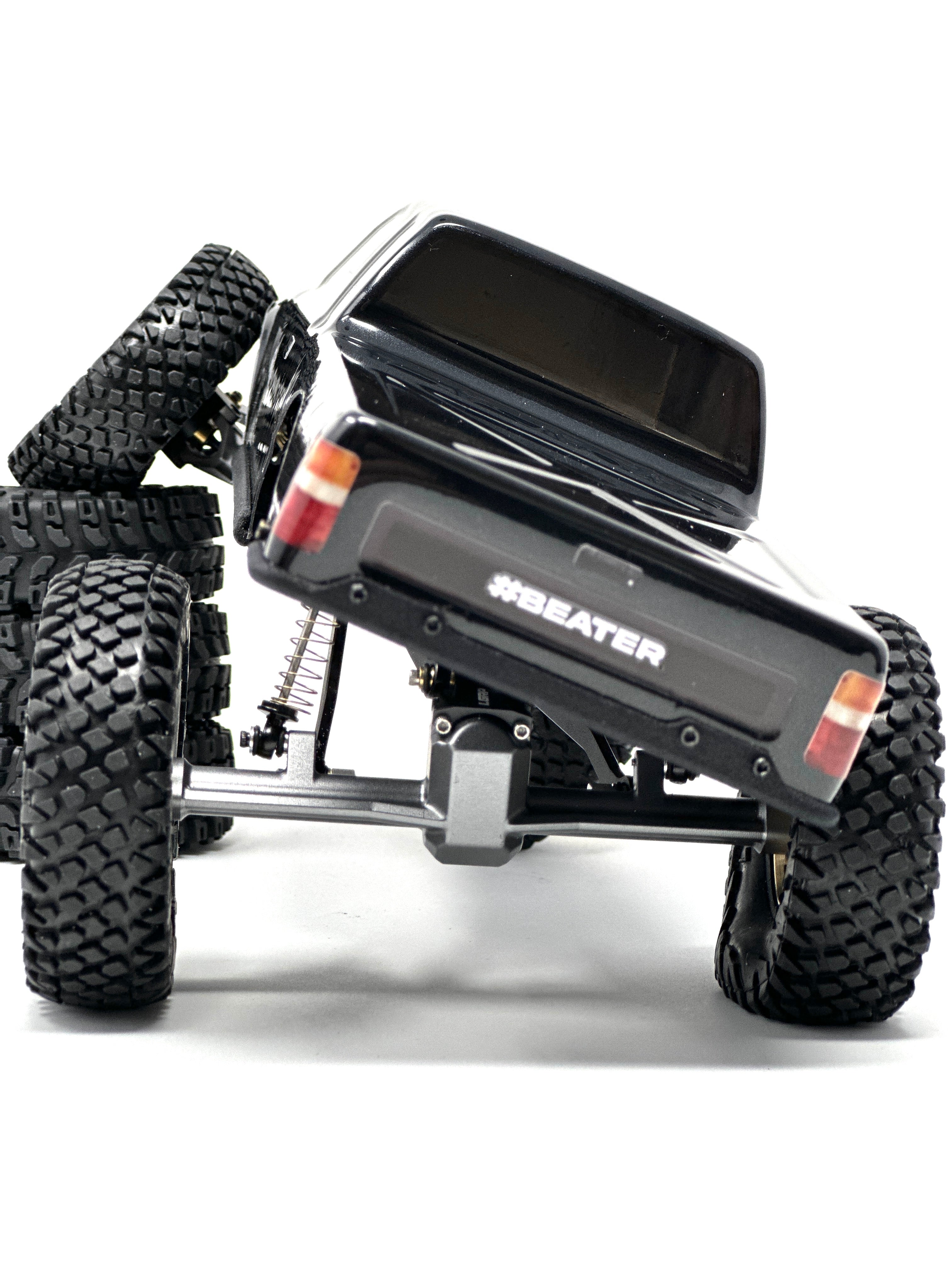 SUPER 8 AXLE SET (FRONT & REAR)