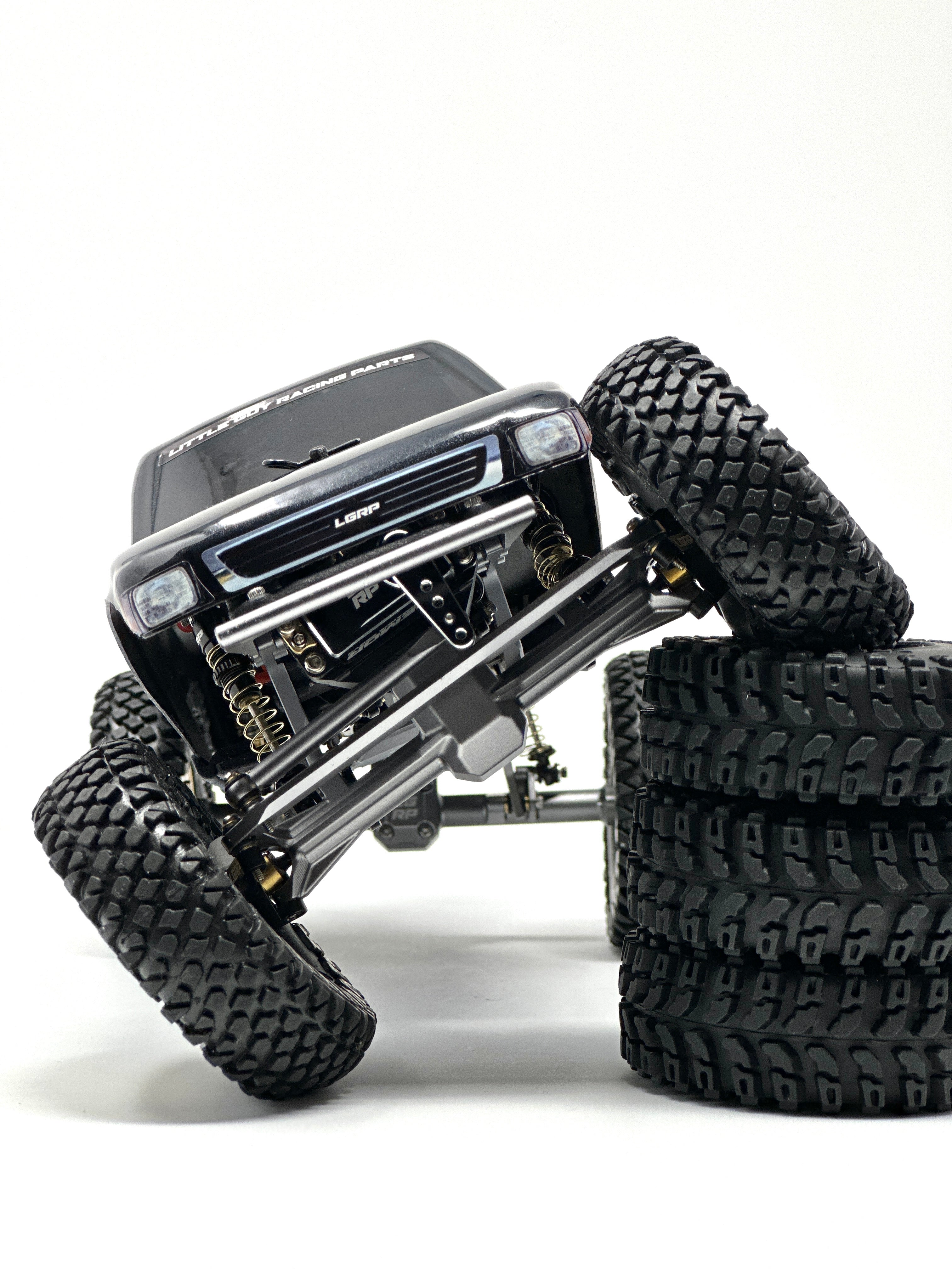 SUPER 8 AXLE SET (FRONT & REAR)