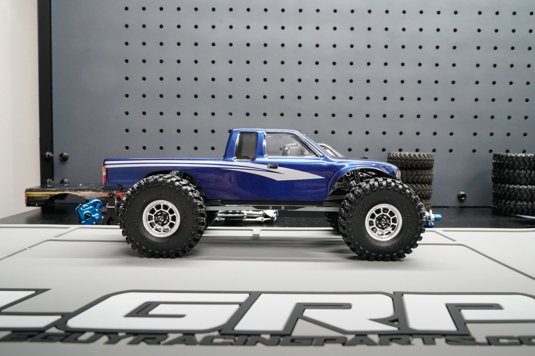 LGRP® ARTR BUILD - 010