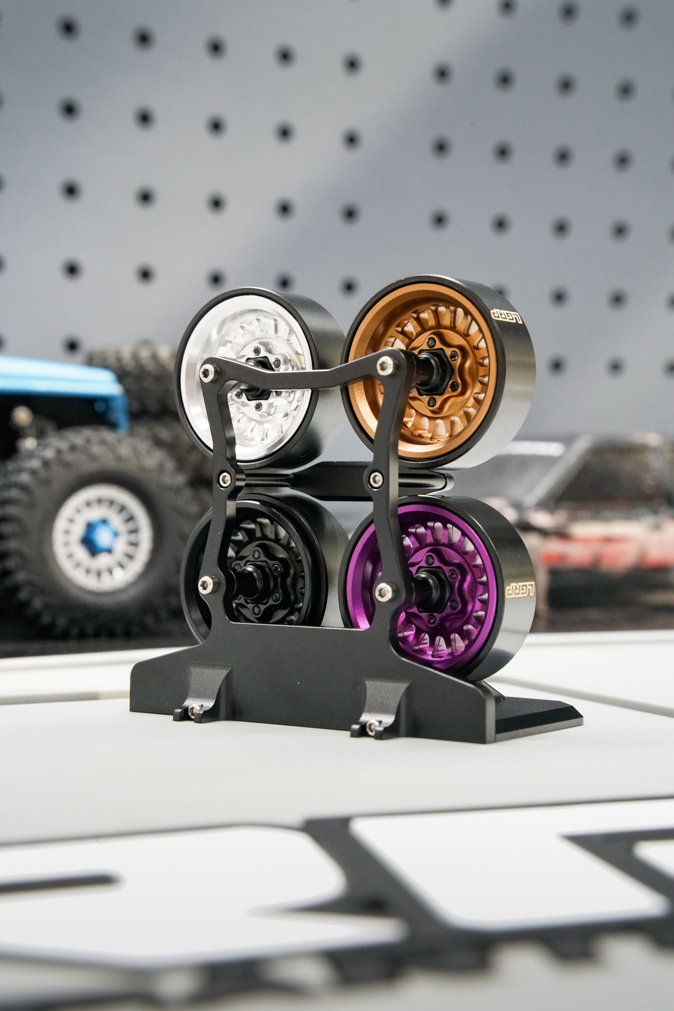 LGRP® 1.0 ALUMINUM WHEEL DISPLAY