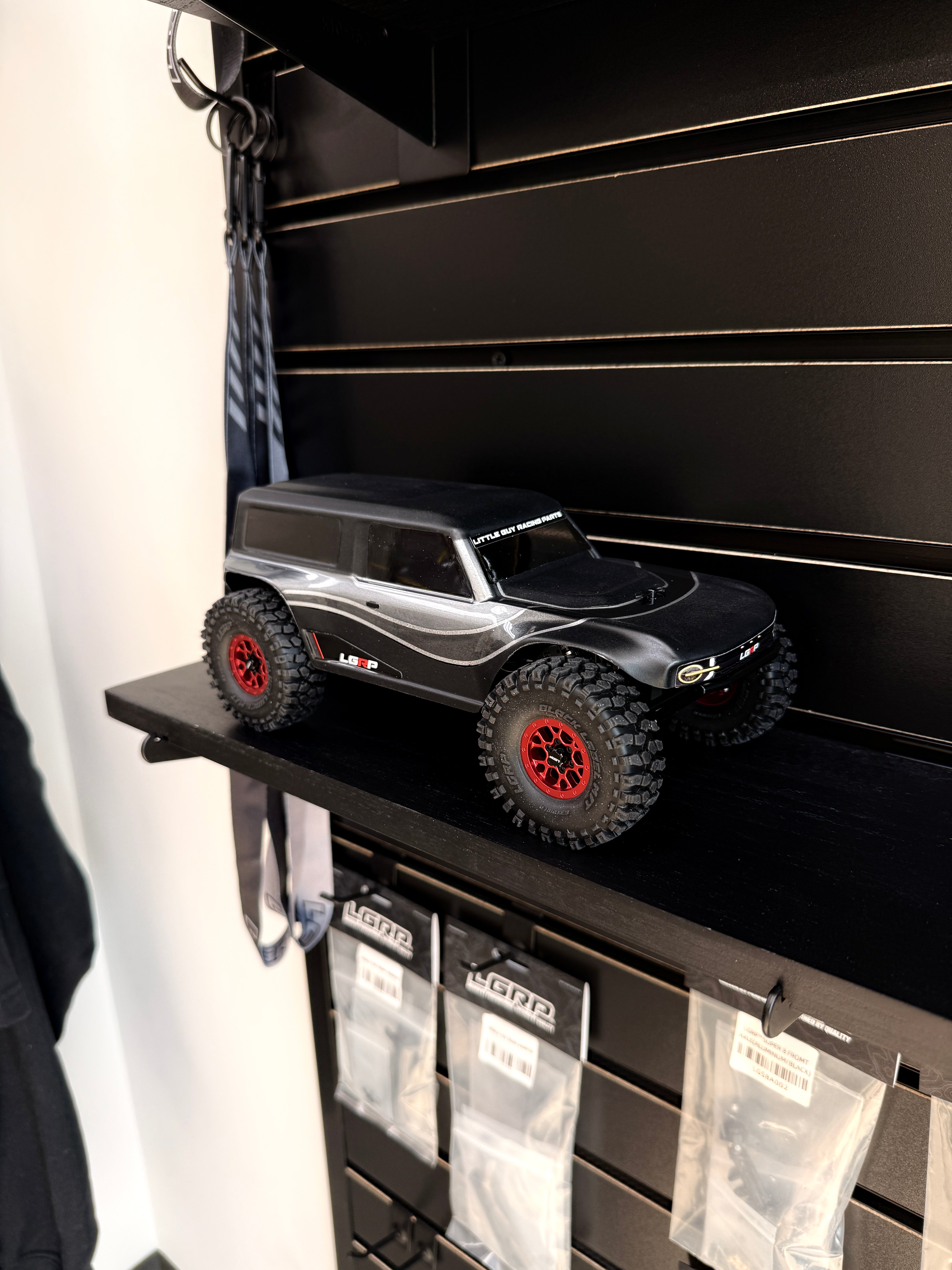 LGRP® ARTR BUILD - 013