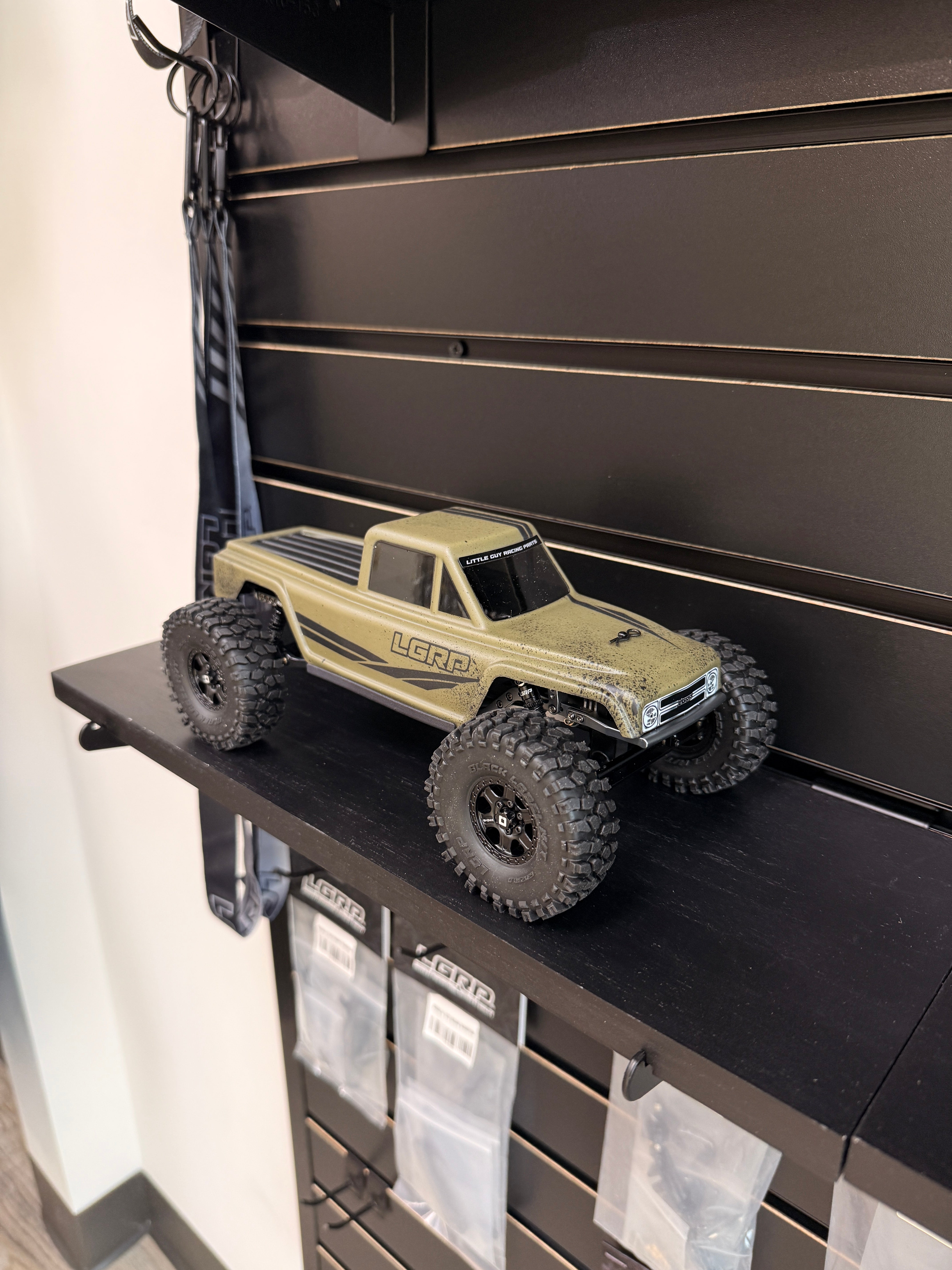 LGRP® ARTR BUILD - 018