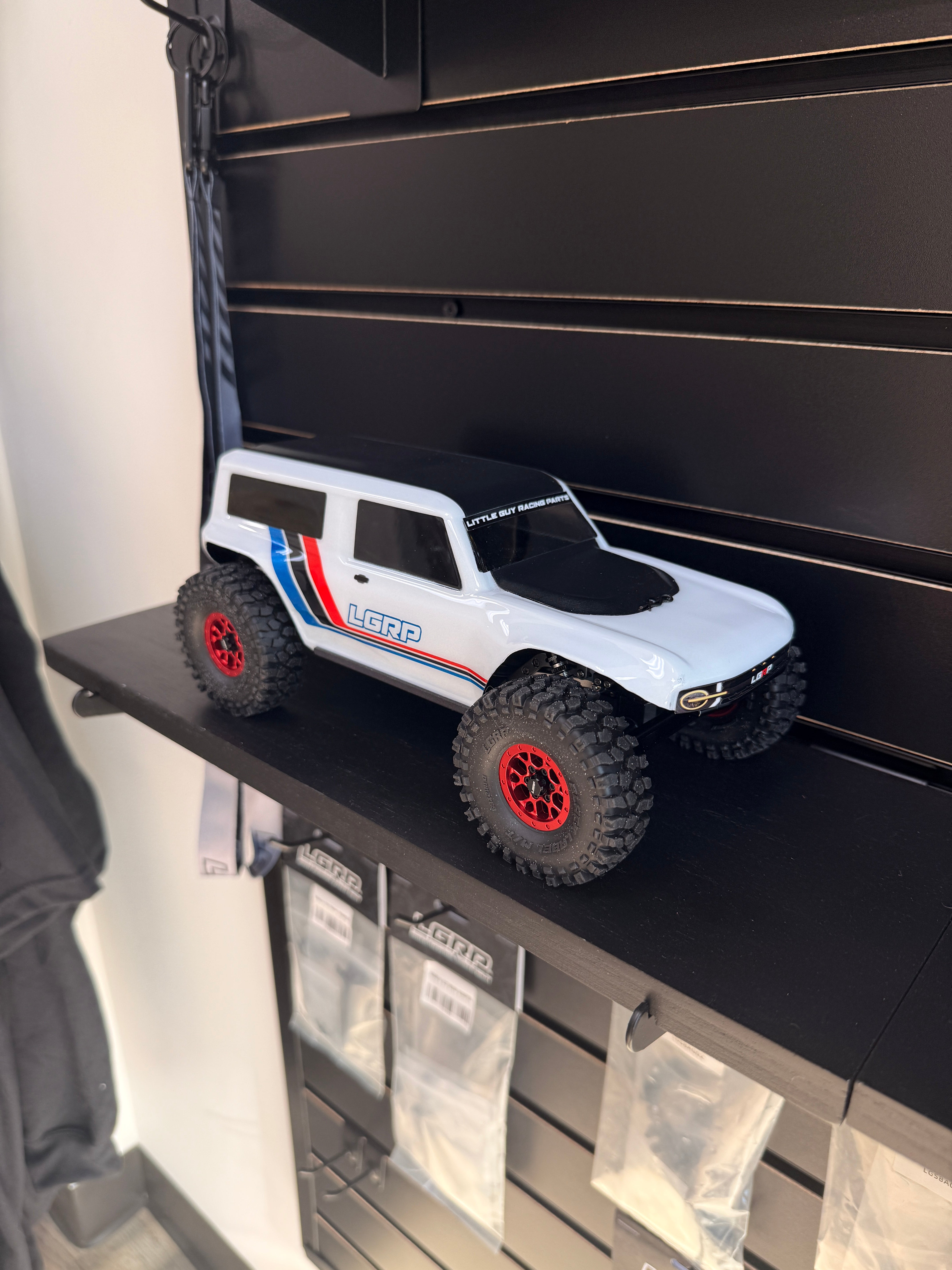 LGRP® ARTR BUILD - 017