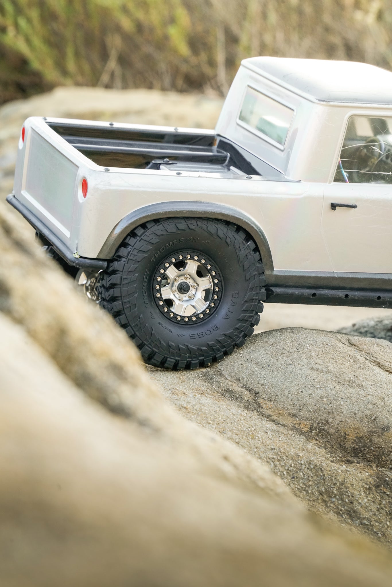 1.9" Innov8™ G400 Beadlock Wheels