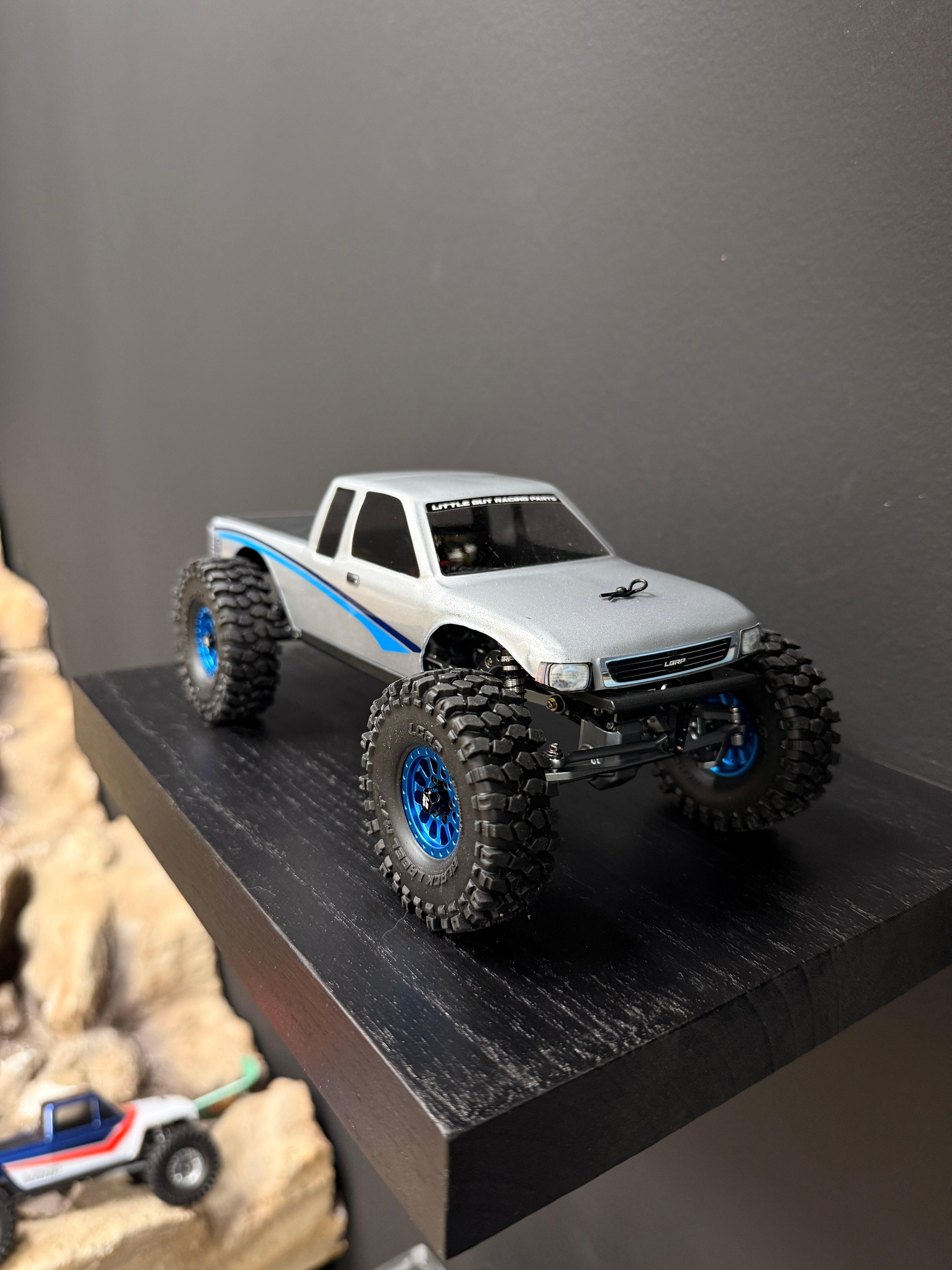 LGRP® ARTR BUILD - 212