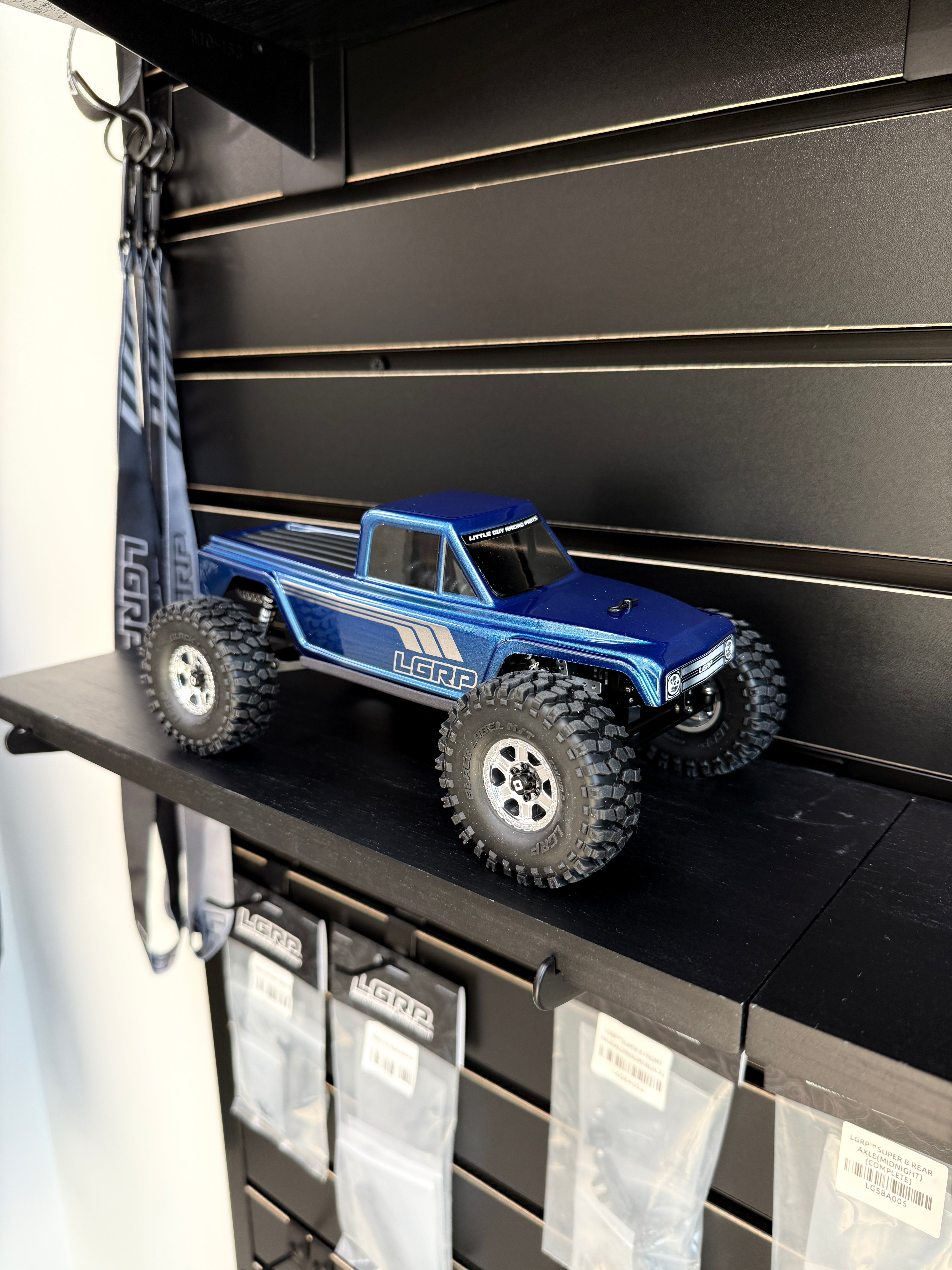 LGRP® ARTR BUILD - 014