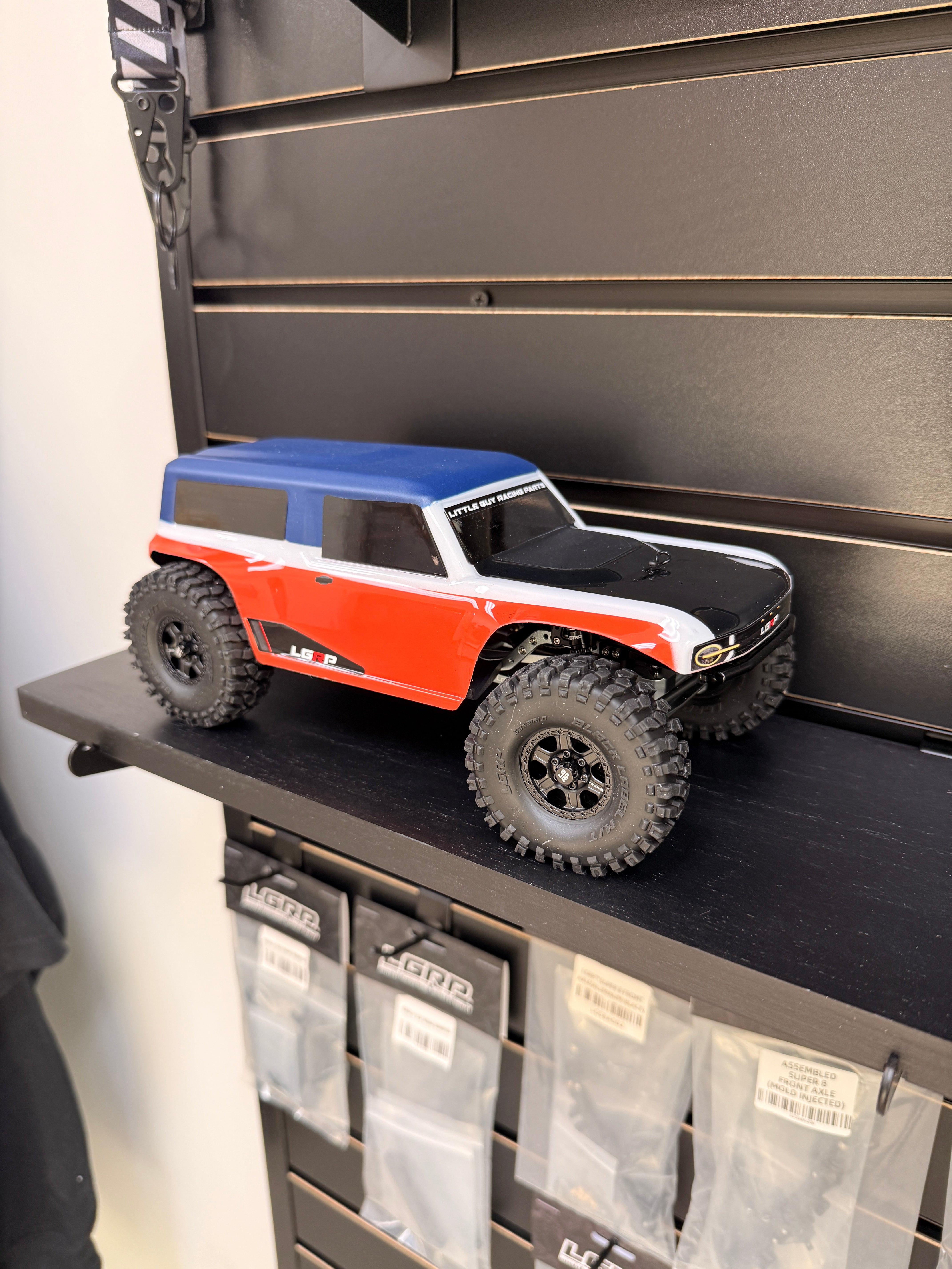 LGRP® ARTR BUILD - 041